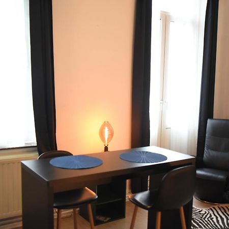 Le Piercot Hotell Liège Rum bild