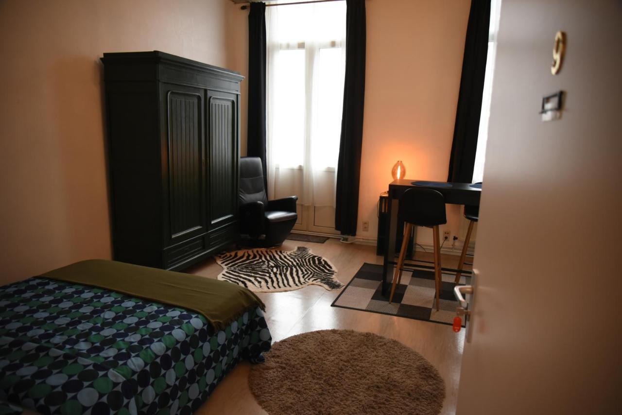 Le Piercot Hotell Liège Rum bild