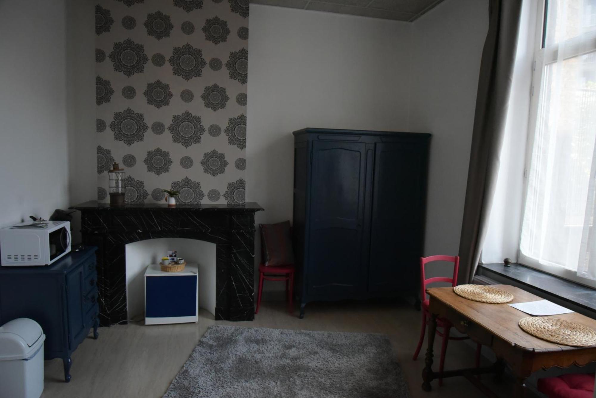 Le Piercot Hotell Liège Rum bild
