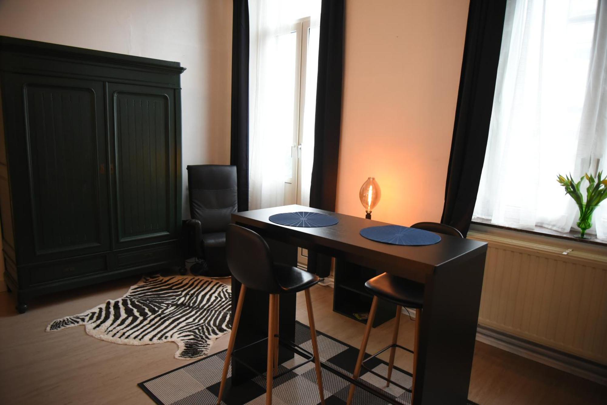 Le Piercot Hotell Liège Rum bild